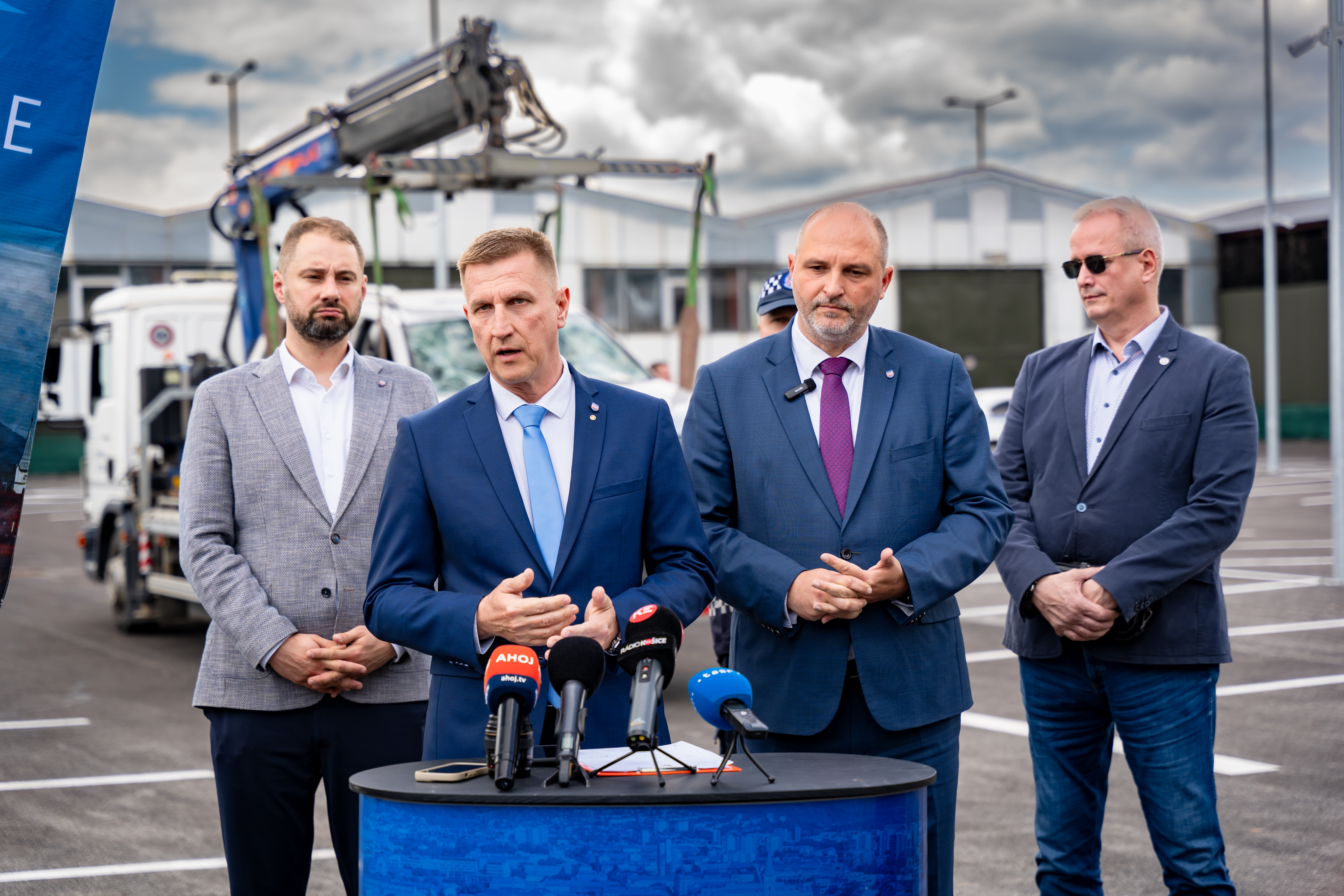 Tlacovy brifing - otvorenie odstaviska pre autovraky -25 (2)
